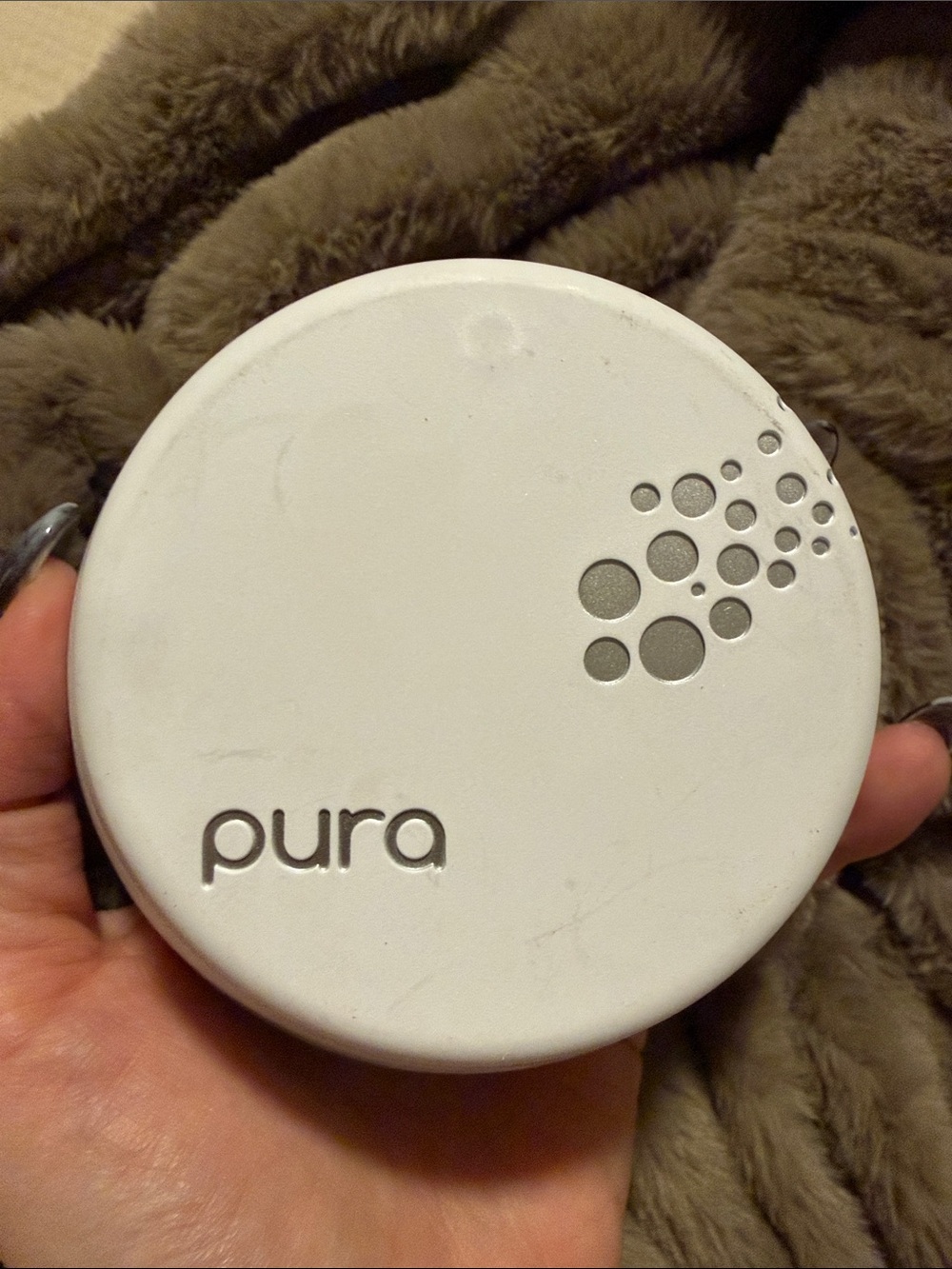 Pura White Smart Home Fragrance Device